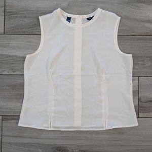 Karen Scott Petites Beige Sleeveless Blouse with a Buttoned Back